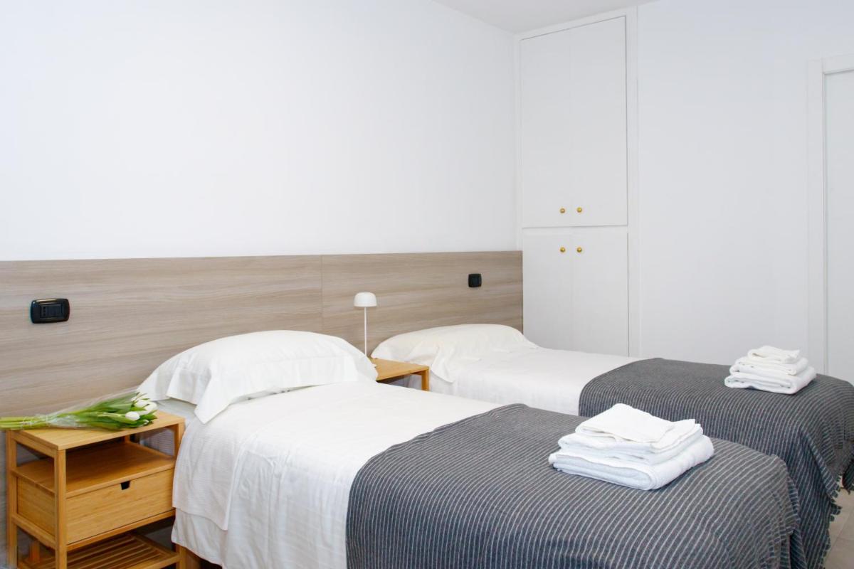 Petit Paris B&B - Housity