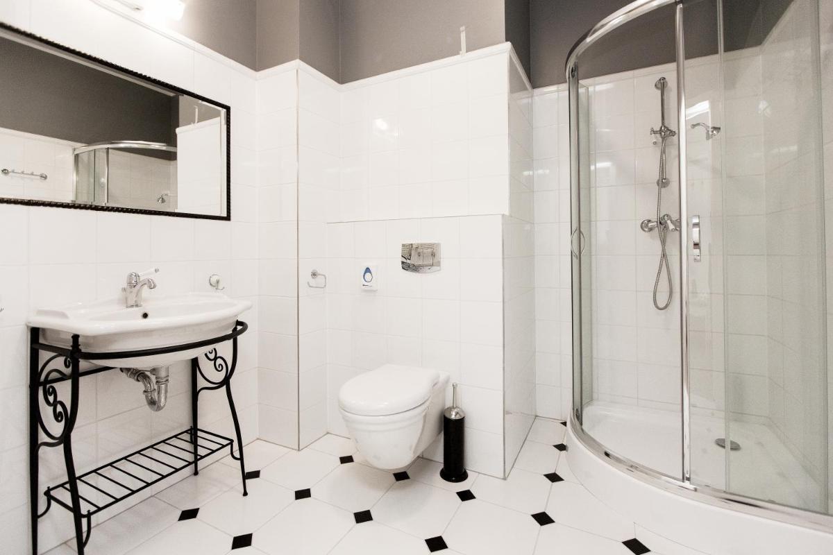 Hotel Willa Flora - Hizvo