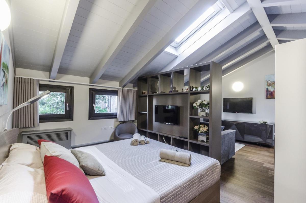 Venice New Luxury Residence - Housity