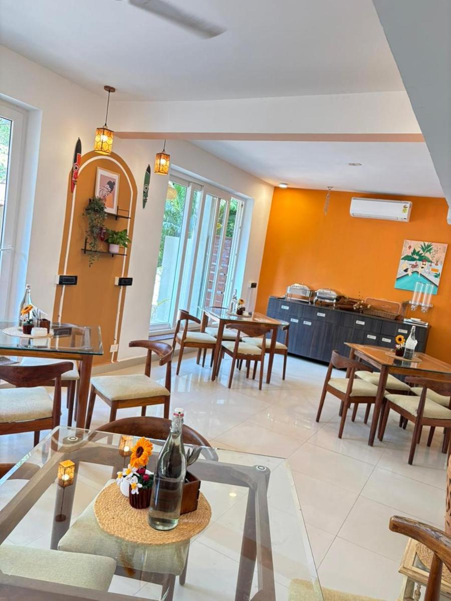 Locomo Boutique, Morjim - Stay Work Eat - Housity