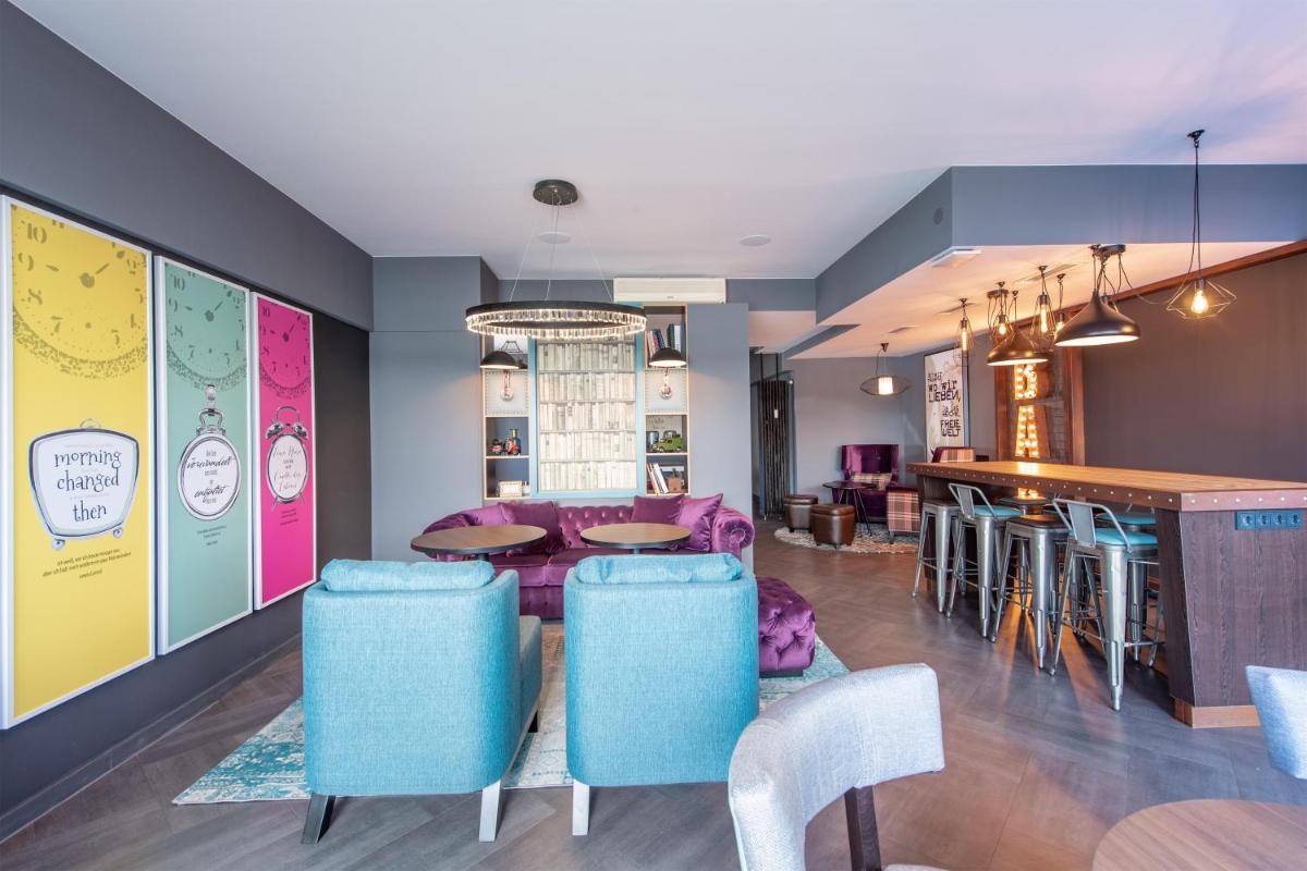 Premier Inn Saarbrücken City Centre - Housity