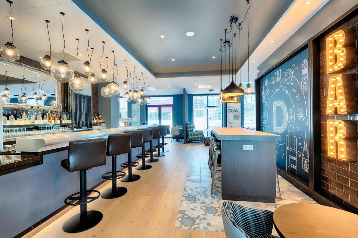 Premier Inn Darmstadt City Centre - Housity