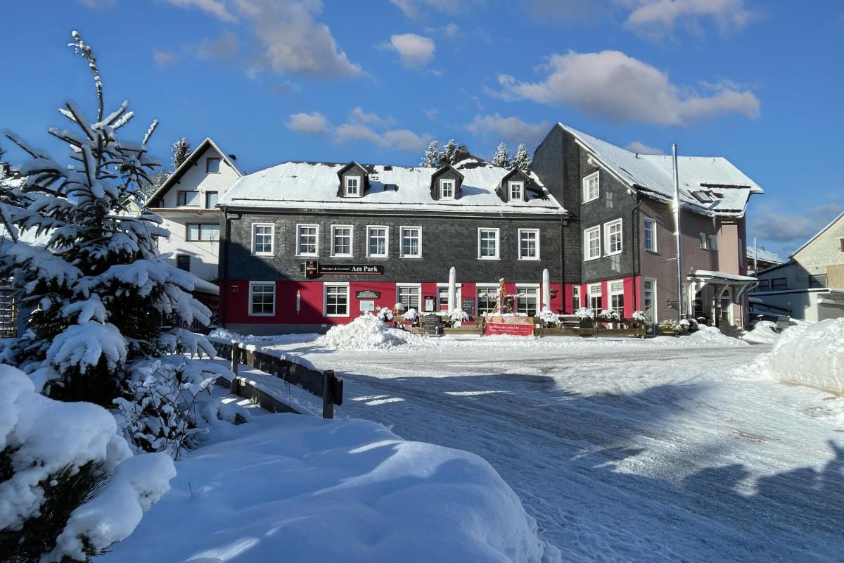 Pension & Gasthof "Am Park" UG - Housity