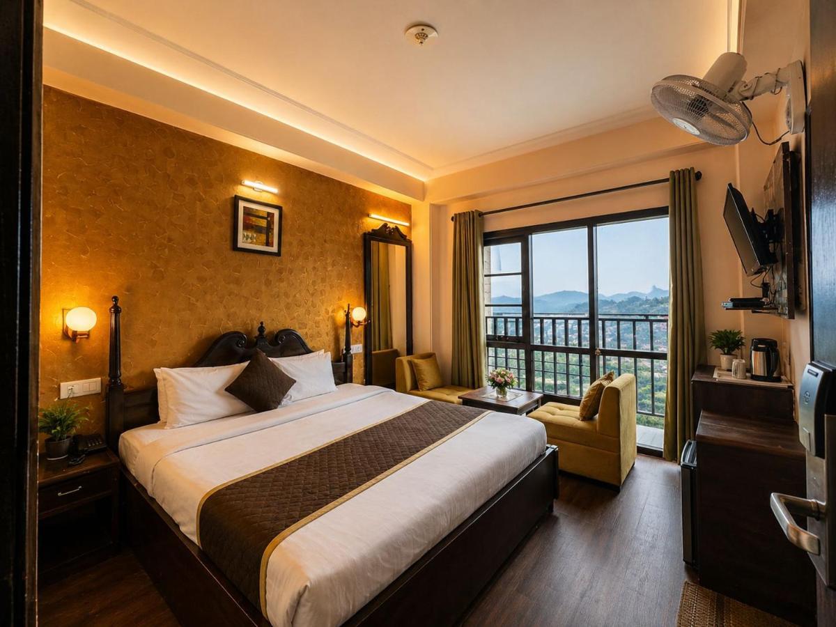 Hotel Aachman Regency with Rooftop Terrace - Housity