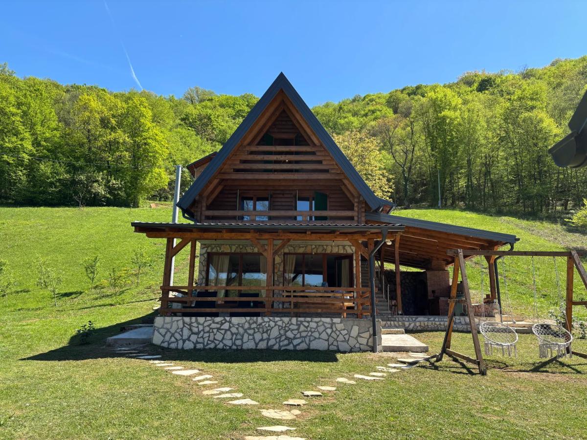 Vikendica Krupa na Vrbasu - Housity