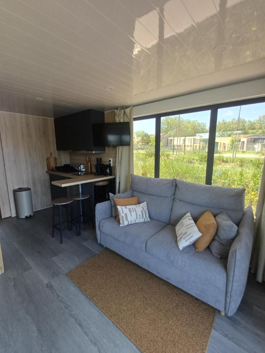 Houseboat Camargue - Lorenzo - Housity