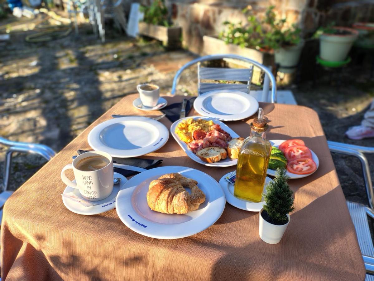 Hostal-Restaurante Fogón de Gredos - Housity