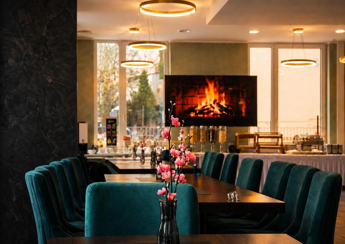 Lillys Hotel München - Housity