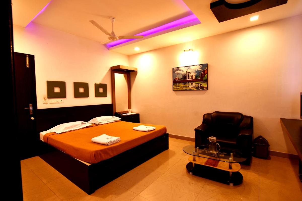 Hotel Metro - Housity