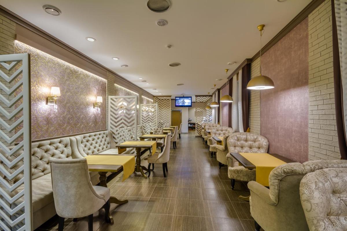 Elbrus Hotel - Housity