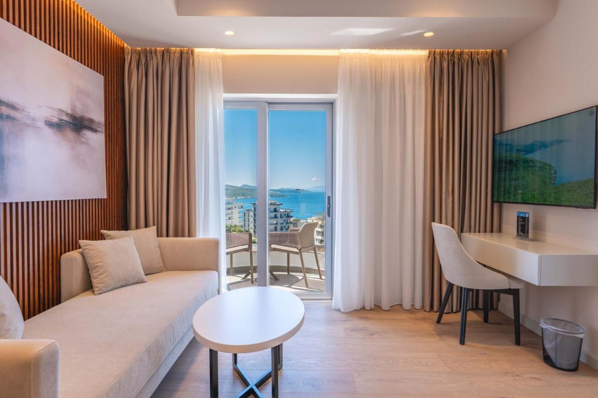 Hotel Teuta - Housity