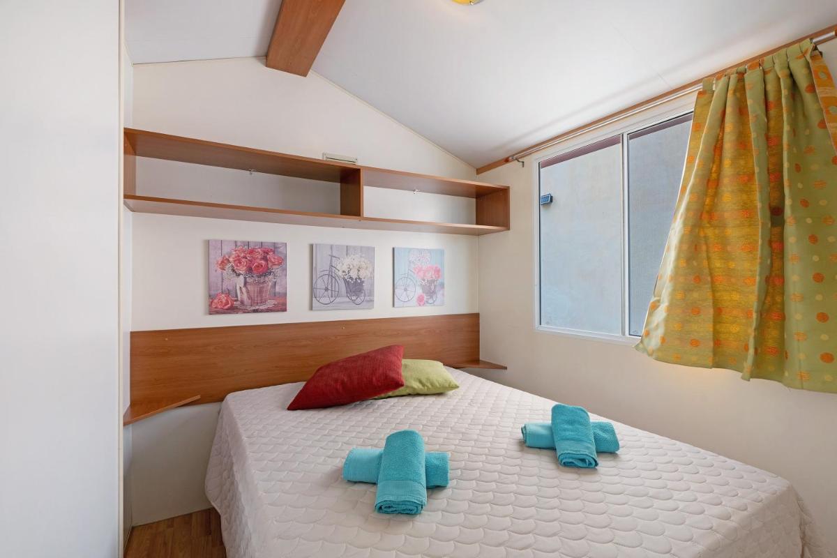 Camping Helios Triscina - Housity