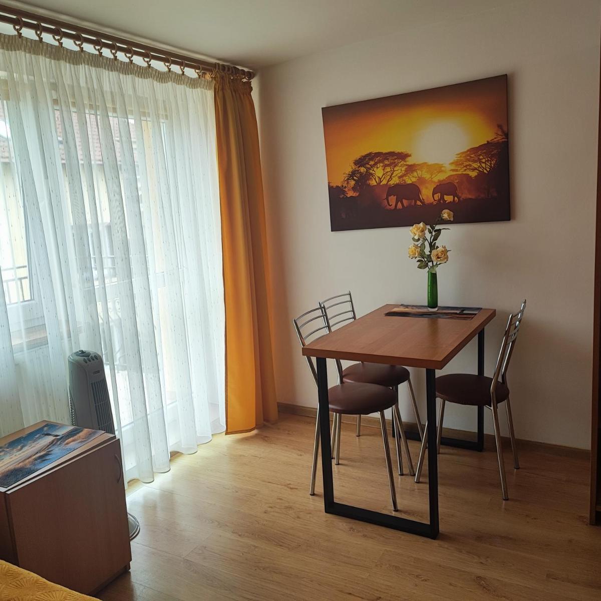Dom wczasowy - Ferienwohnung - Housity