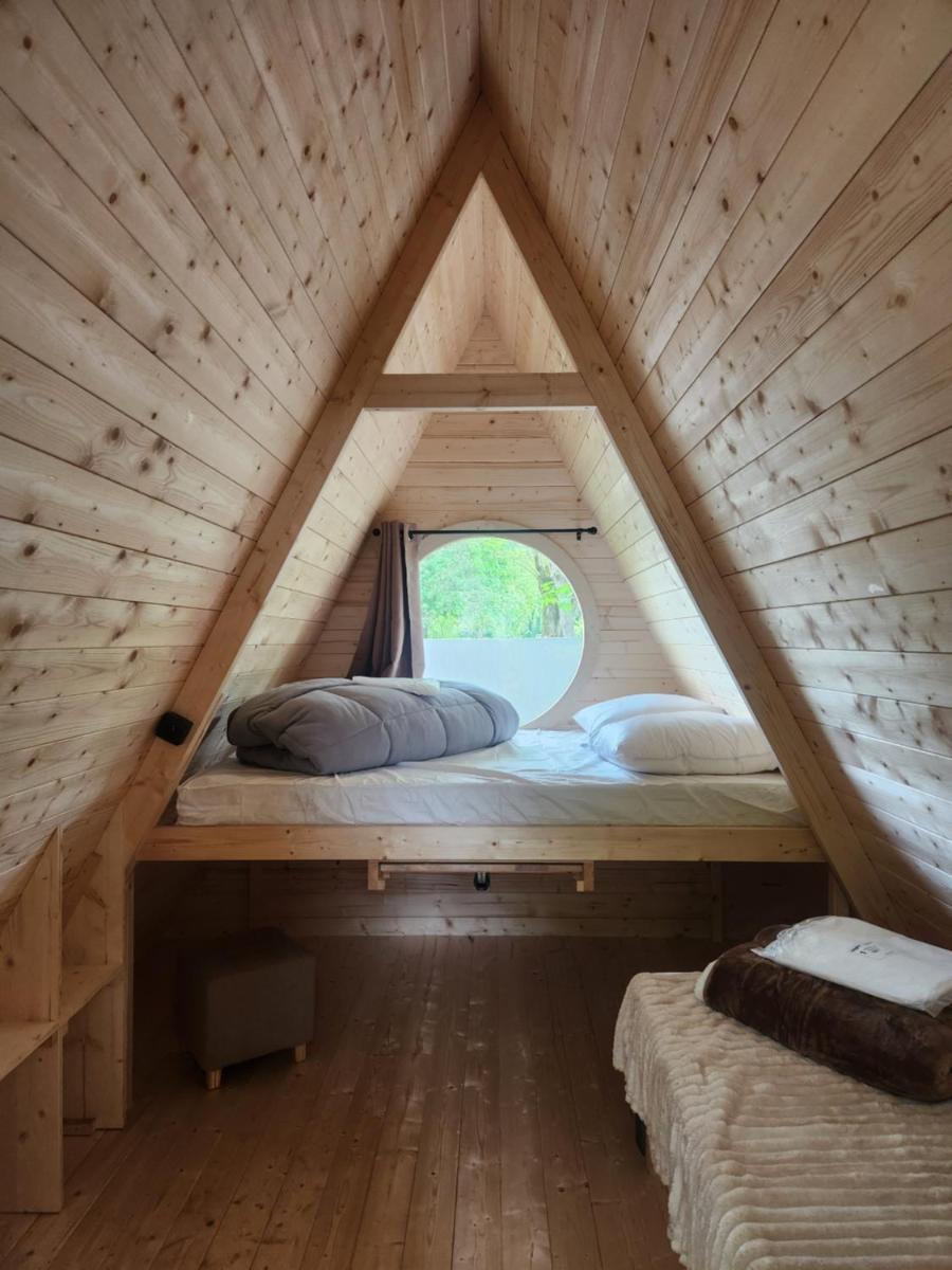 Camping de la Vallée du Doux - Housity