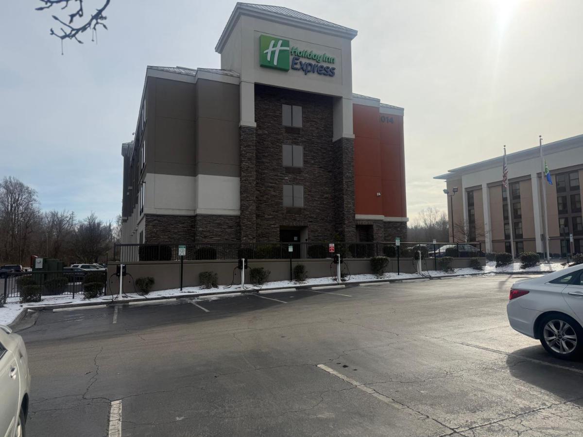 Hampton Inn Raleigh/Durham Airport - Housity