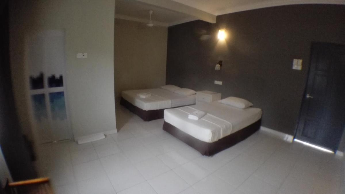 TEBiNG Guest House Taman Negara Malaysia Kuala Tahan - Housity