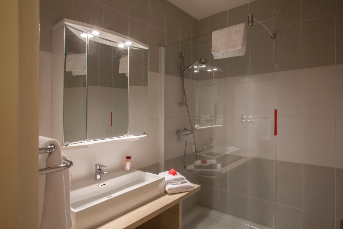 Salle de bains dans l'établissement Chez Walter