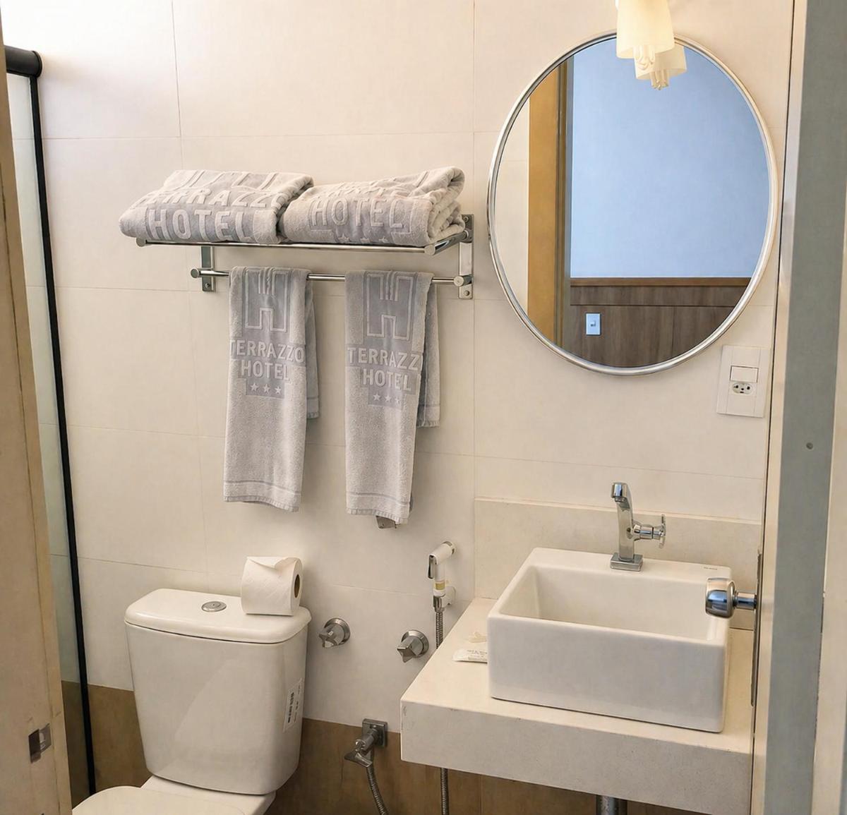 Terrazzo Hotel - Housity