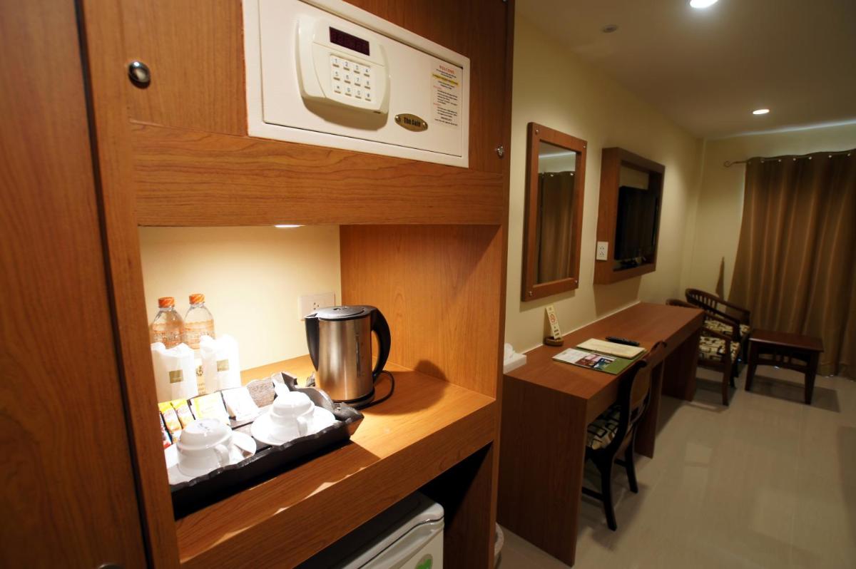Khaolak Sunset Resort - Adults Only - SHA Extra Plus - Hizvo