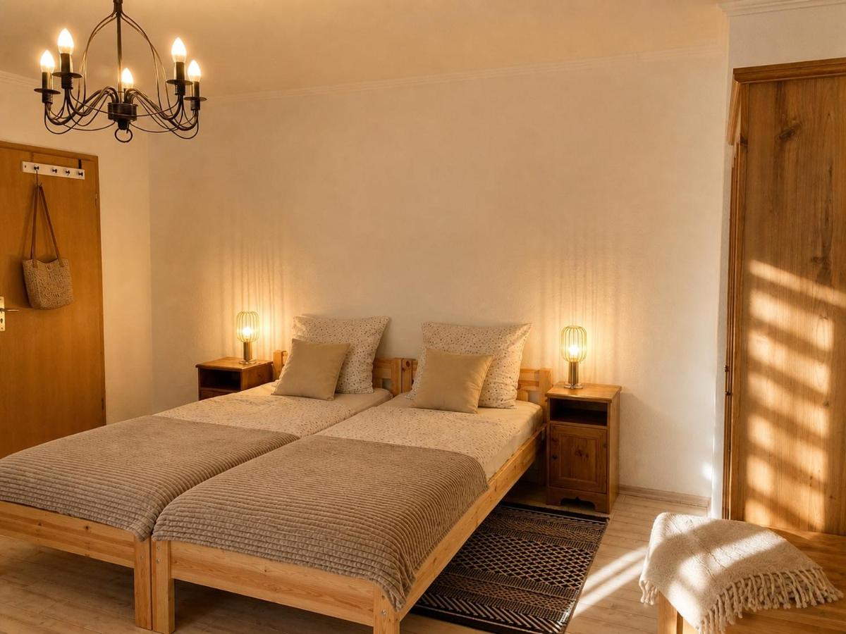 Alter Gutshof Kromlau Direkt am Schloss und Rhododendronpark, Terasse und Parkplatz - Housity