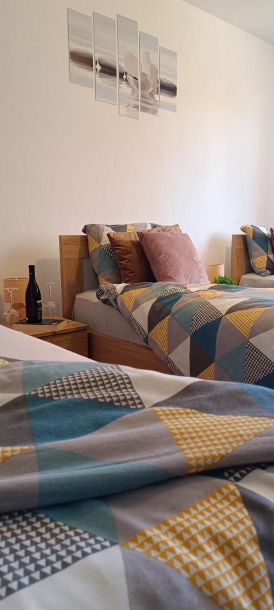 Apartman Petar Comfortable Apartment - Housity