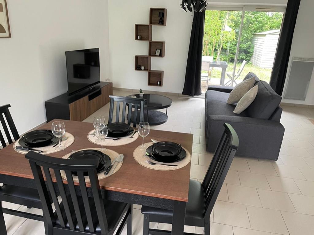 la maison de montpon - Housity