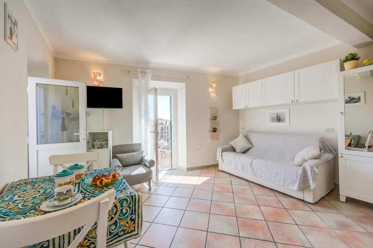 Nido Belvedere Lake View - Happy Rentals - Housity