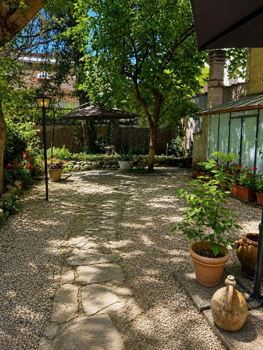 La Petite Maison - Housity