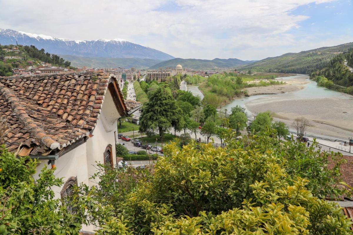 Hotel Nasho Vruho - Hizvo