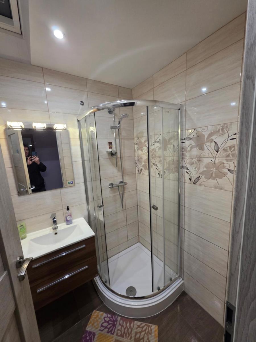 Lux House - Housity