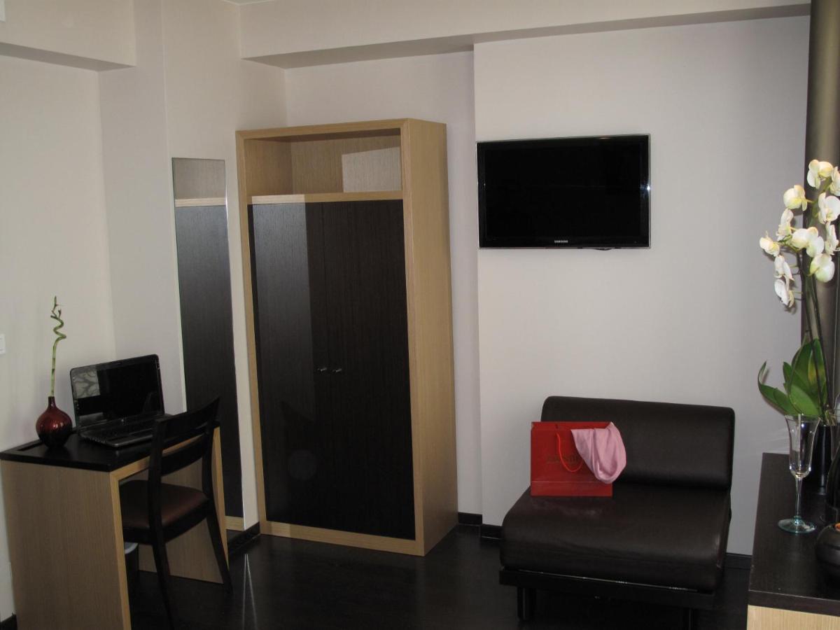 Source Hôtel - Housity
