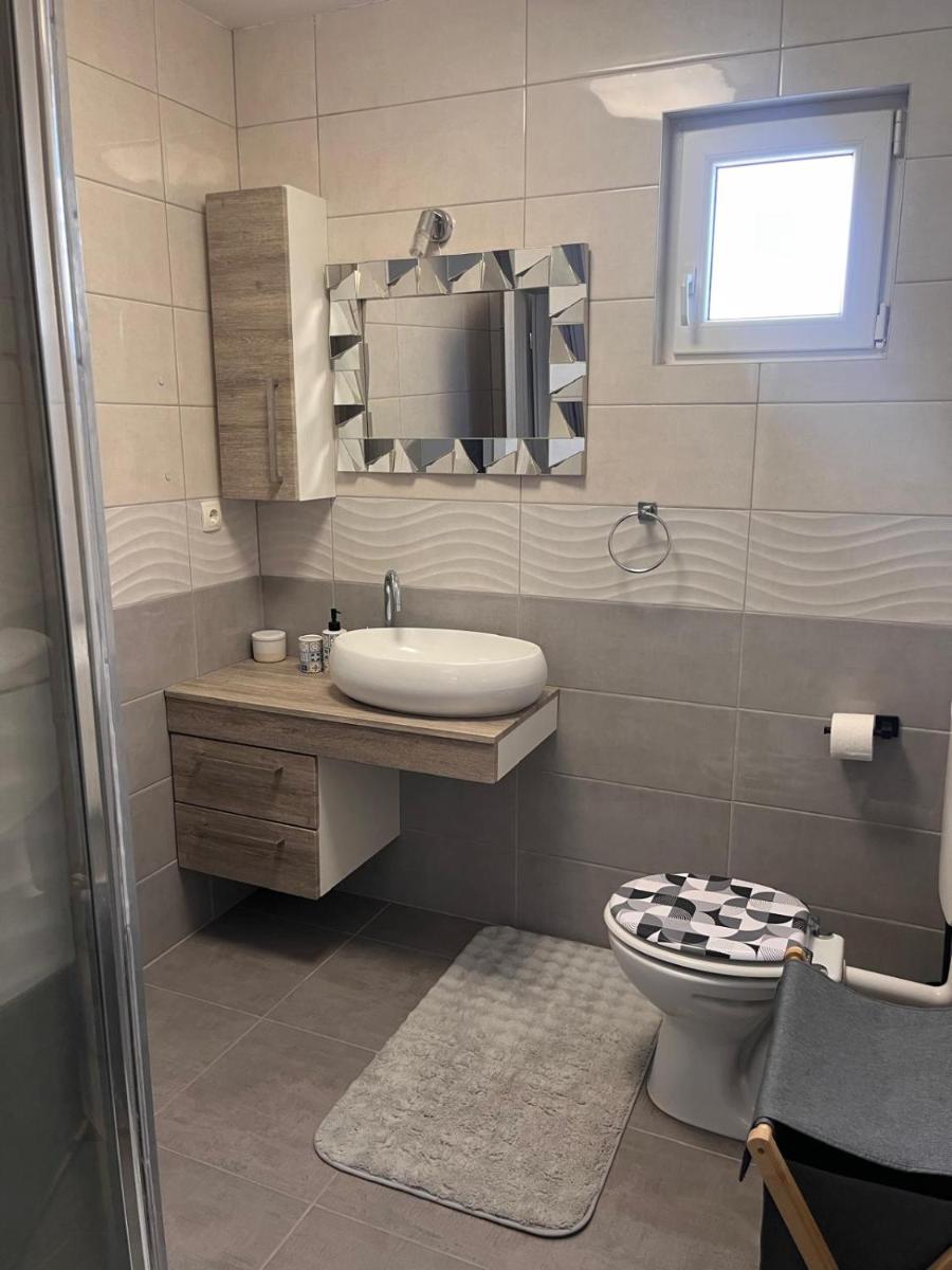 Luxury apartment Duće with private pool - Housity