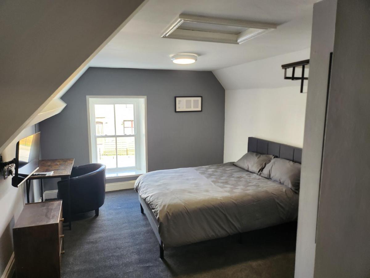 The Manor House Hotel Ferryhill - Housity