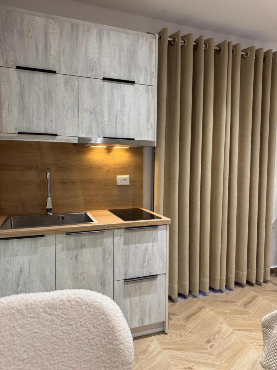 Melina Apartments - Housity