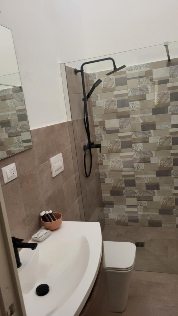 Appartamento Vacanze Carola Parabita - Housity