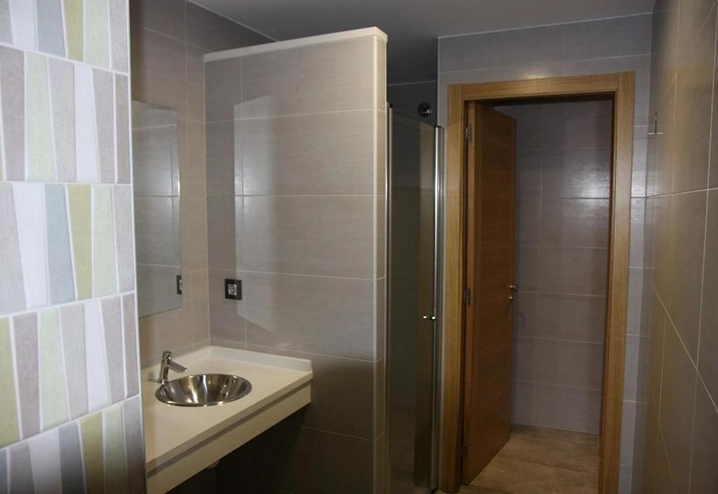 Albergue Outeiro - Housity