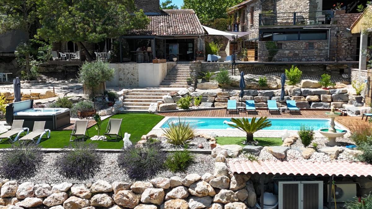 Gîte naturiste avec SPA adult only - Housity