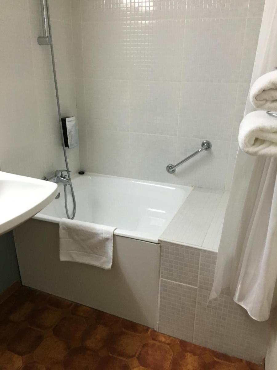 Campanile Dax - Saint-Paul-Les-Dax - Housity