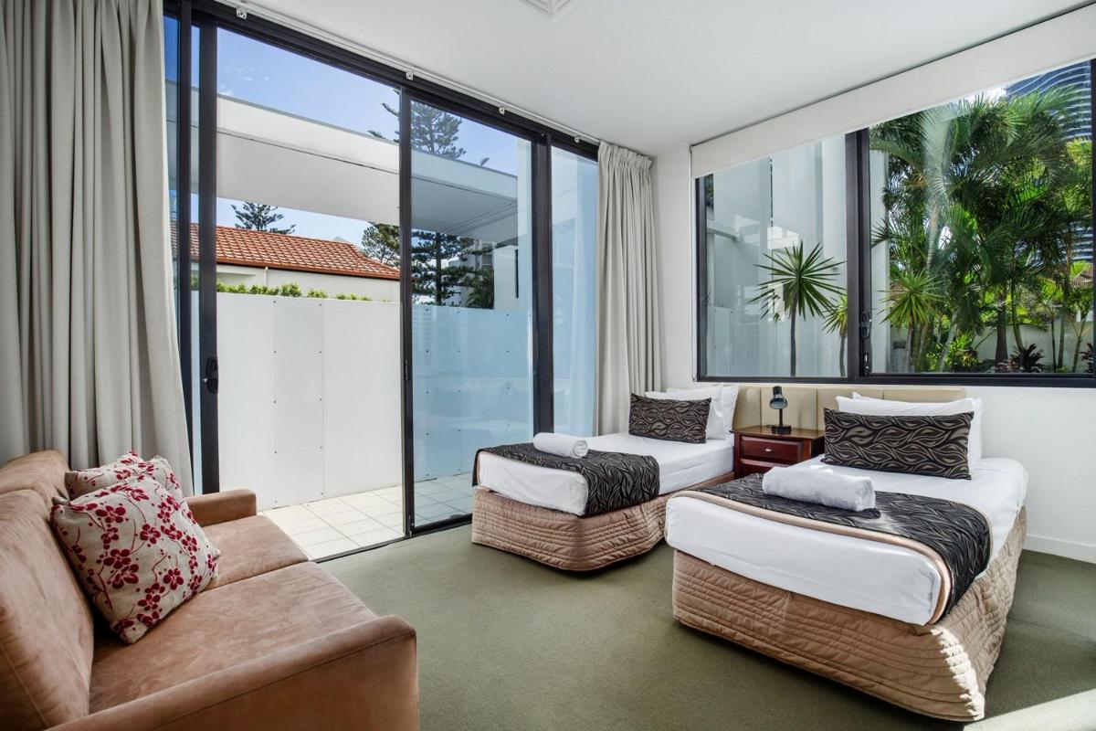 Ultra Broadbeach - Housity