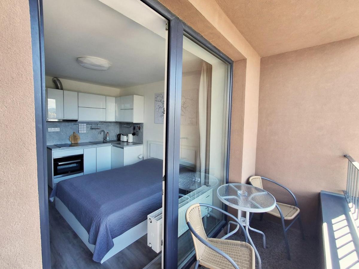 Mountain View Studio Apartment - Housity