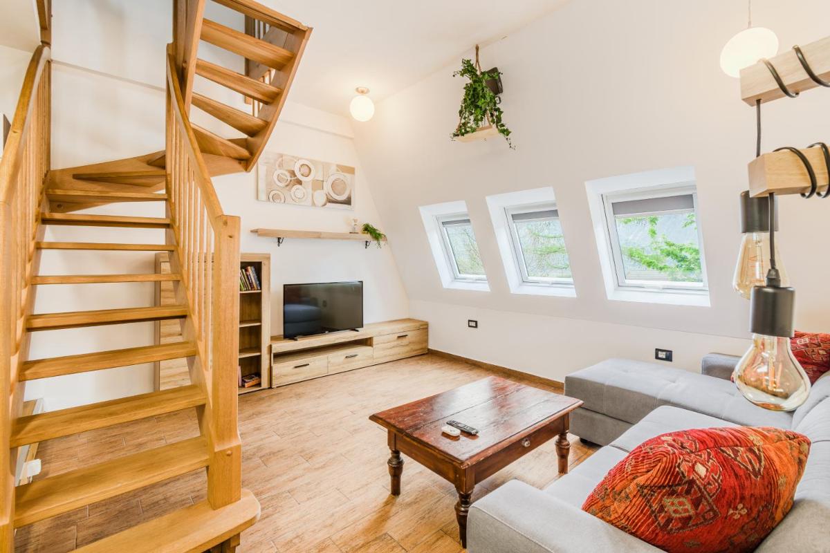 APARTMAJI REPIČ - Housity