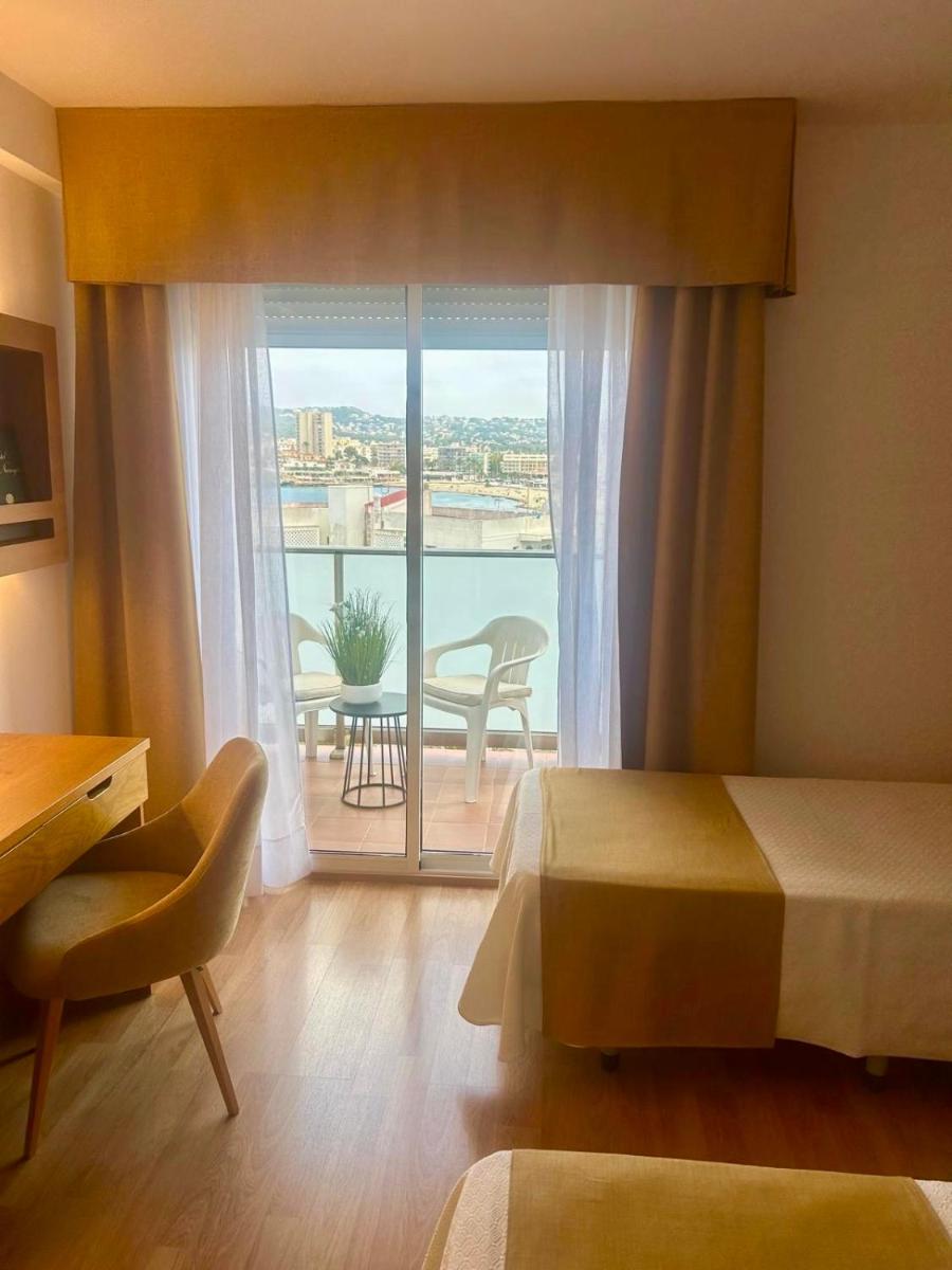 Hotel Villa Naranjos - Housity