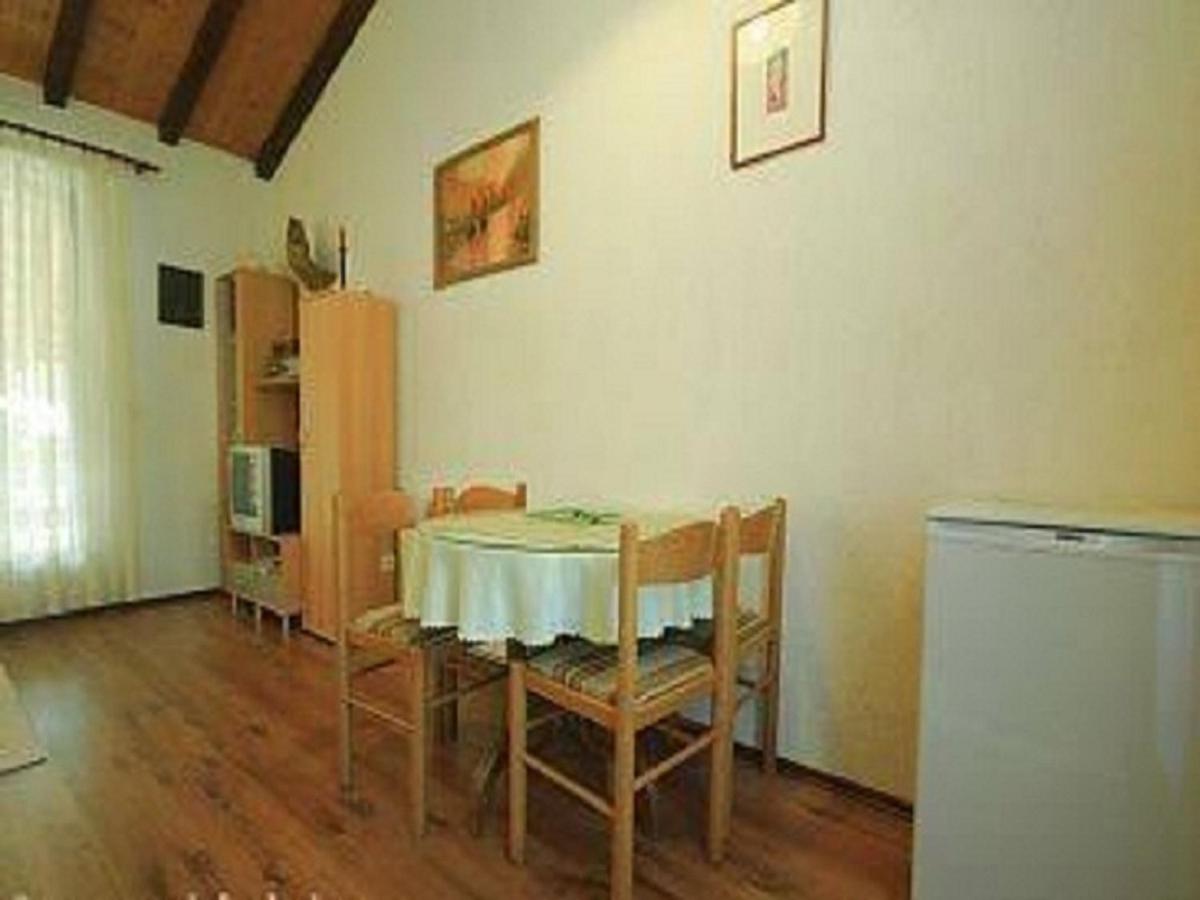 Apartment Dady with a large covered terrace - Housity