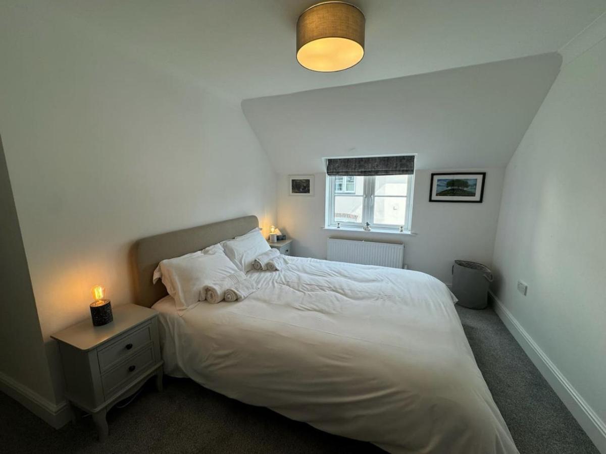 Wisteria House 3 bed sleeps 6 - Housity