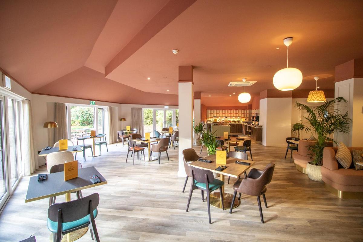 voco Corby Kettering by IHG - Housity