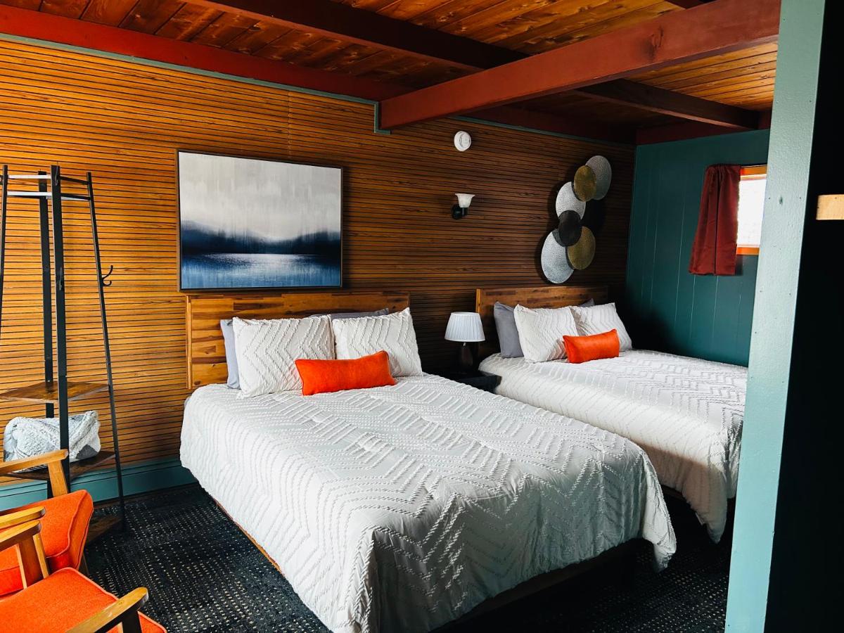 adoba inn Charlevoix - Housity