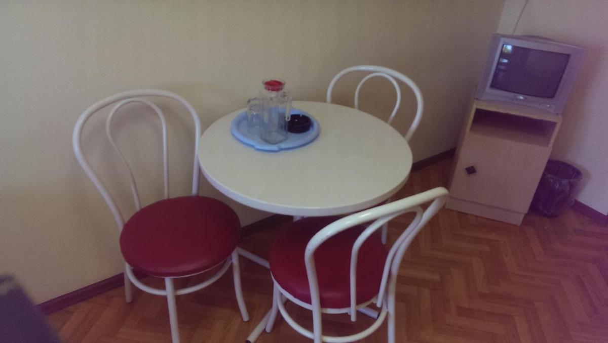 Motel Raduga - Housity
