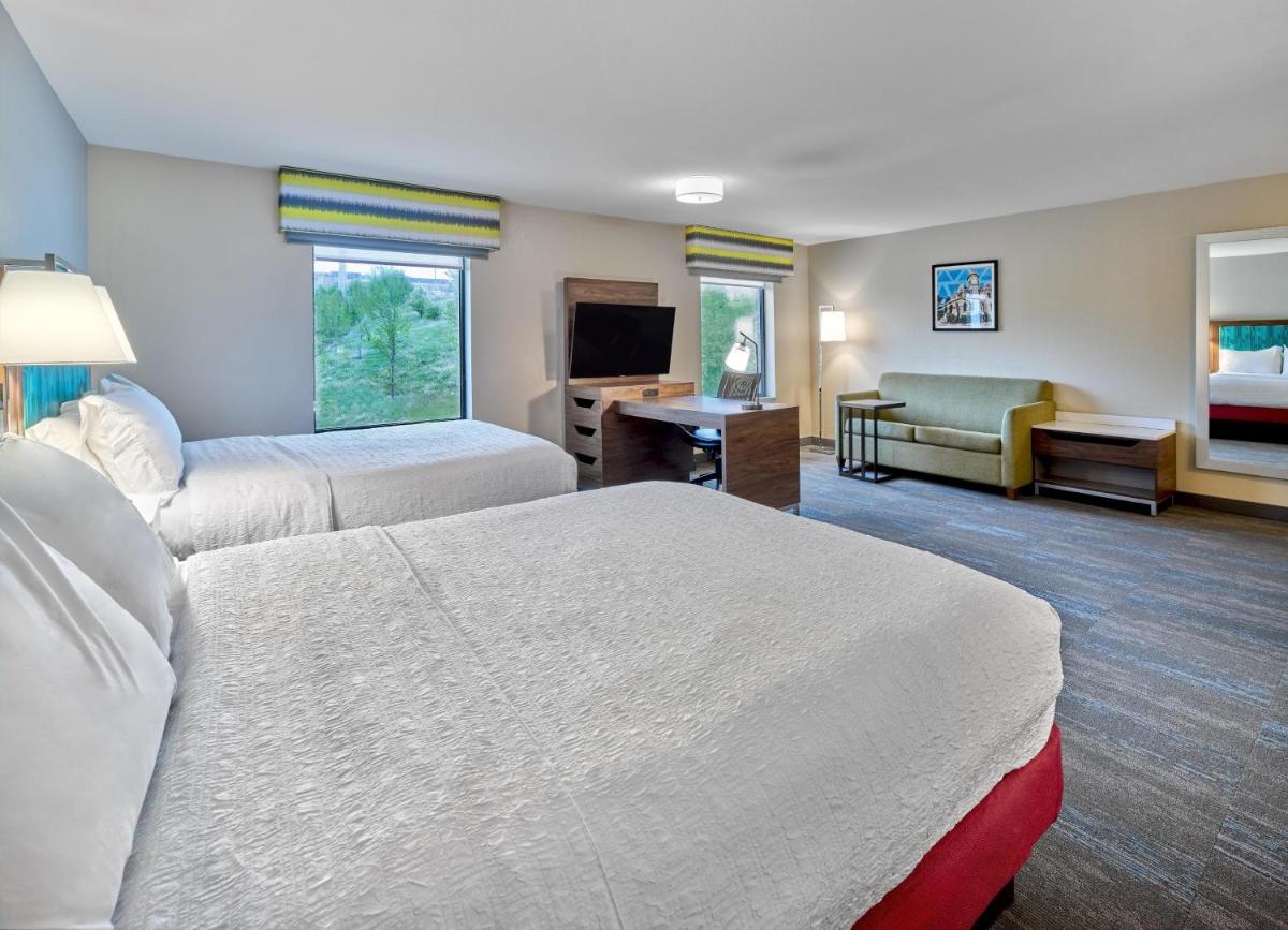 Hampton Inn Omaha Midtown-Aksarben - Housity