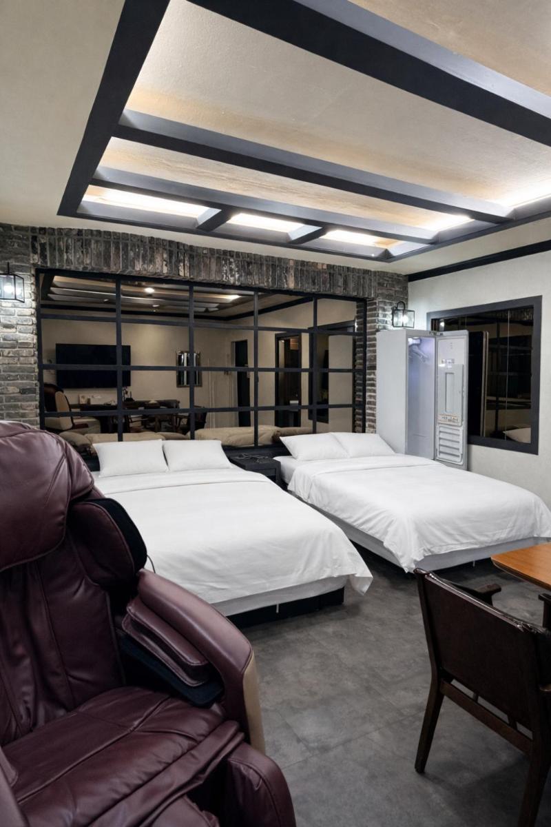 Carlton Hotel - Hizvo