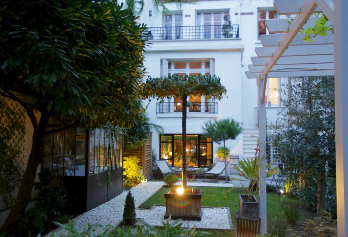 Villa du Square, Luxury Guest House - Housity